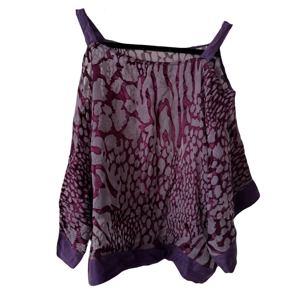 Purple Language Leopard Print Shoulder Cutout Top